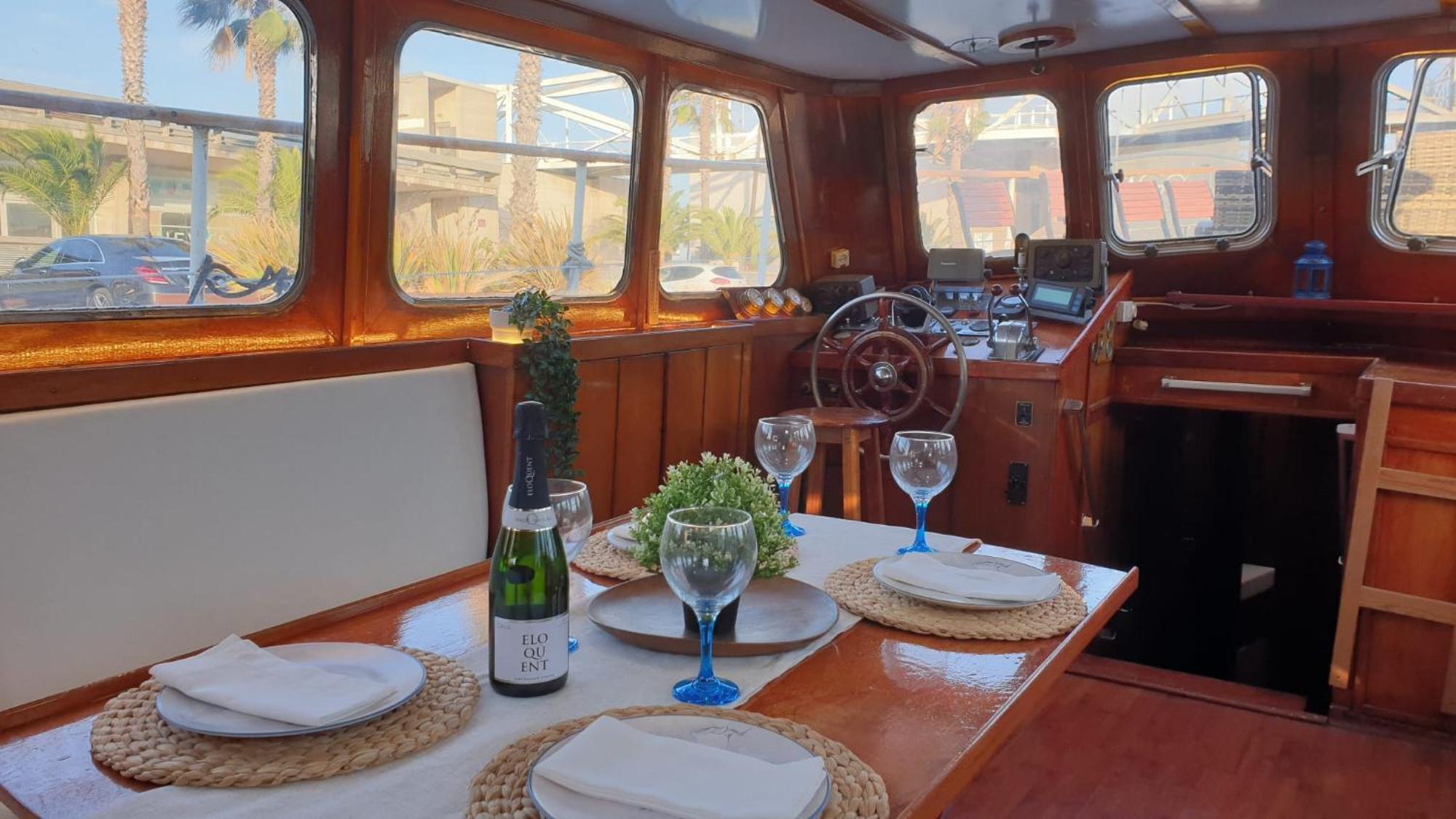 Classic Boat Barcelona Buitenkant foto