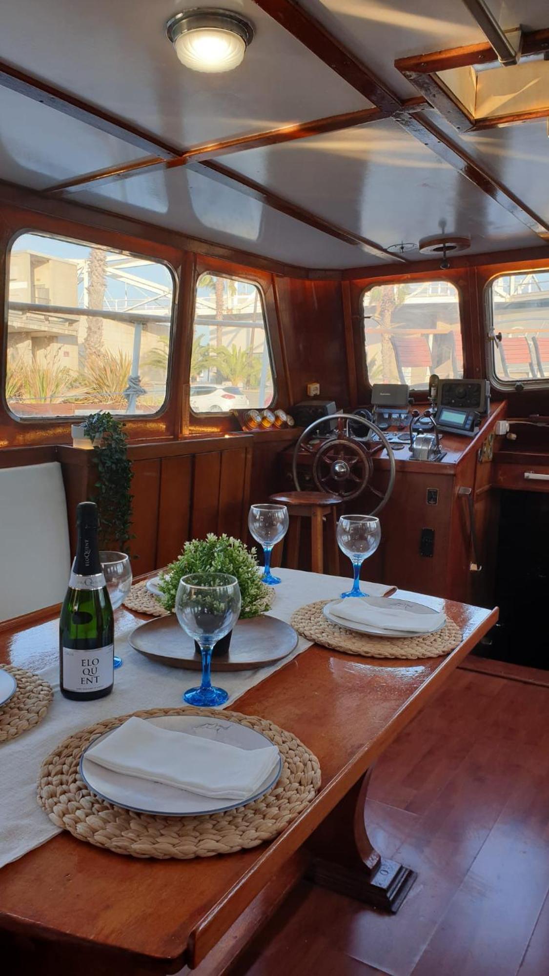 Classic Boat Barcelona Buitenkant foto
