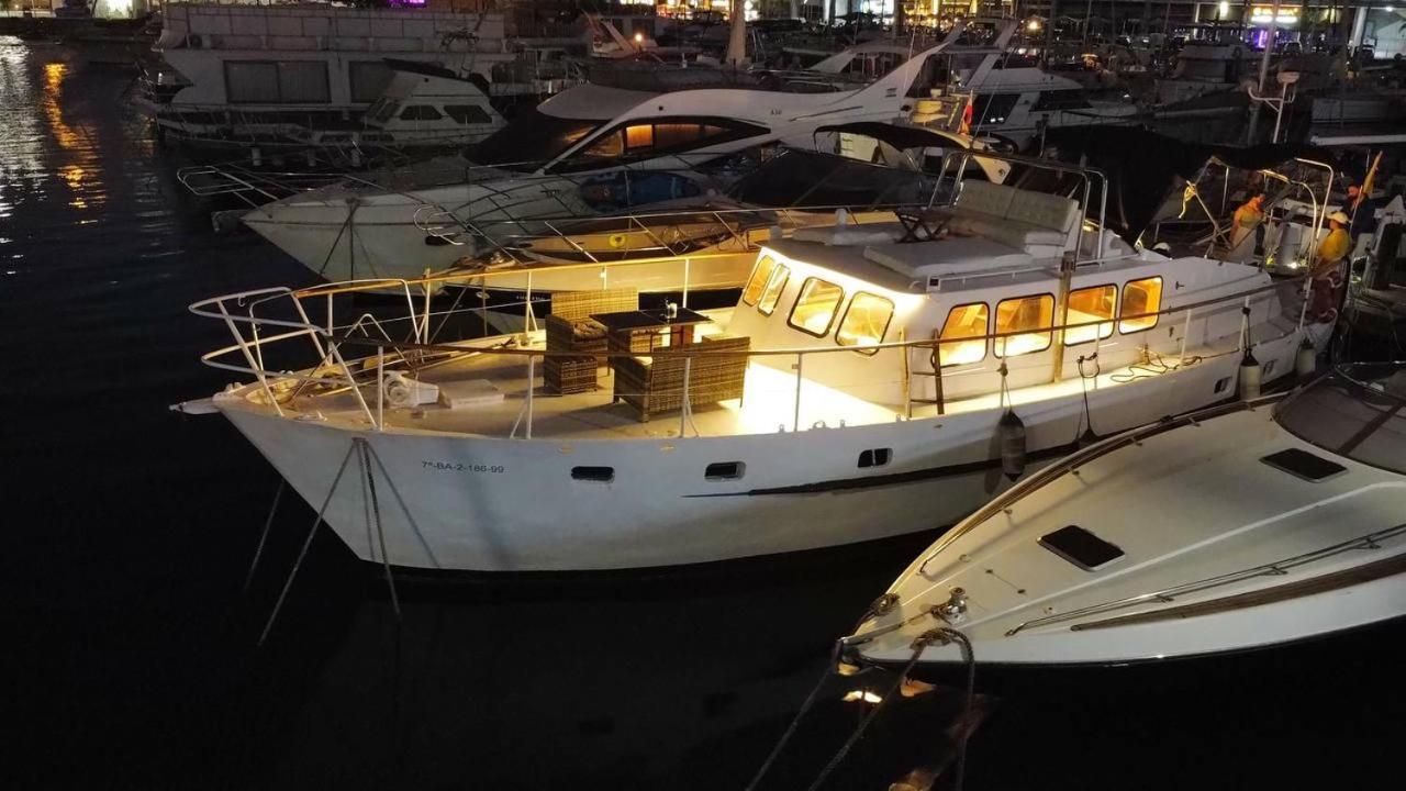 Classic Boat Barcelona Buitenkant foto